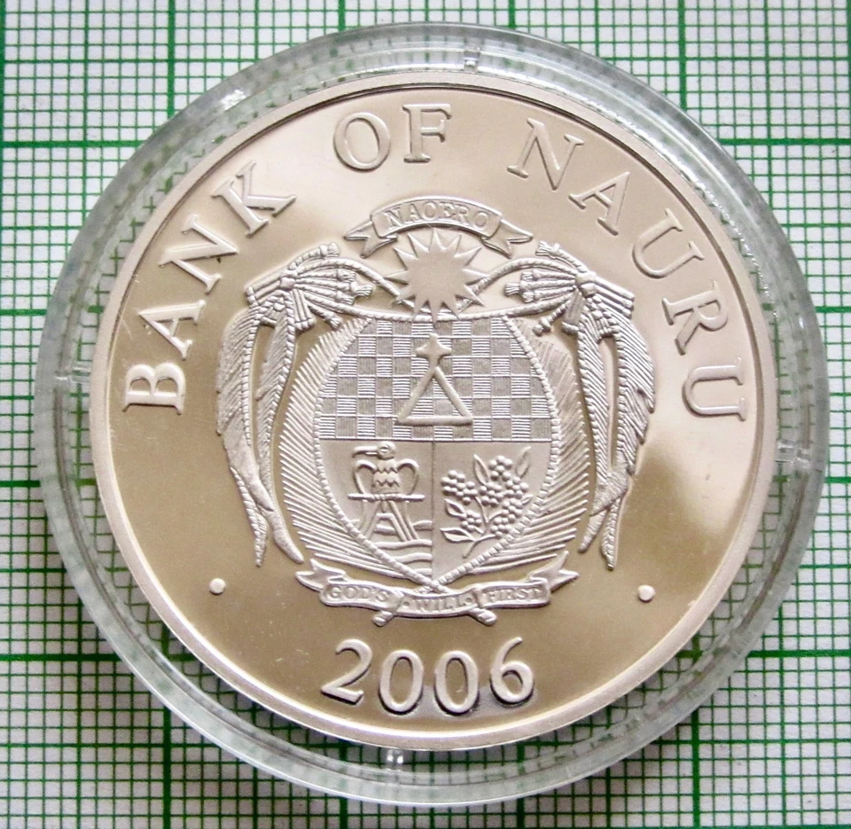 NAURU 2006 10 DOLLARS Pisa Tower 3D MONUMENT 1oz SILVER COA serial numbered - Image 2 of 4