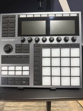 Native Instruments Maschine Plus 2020 - Present - Black