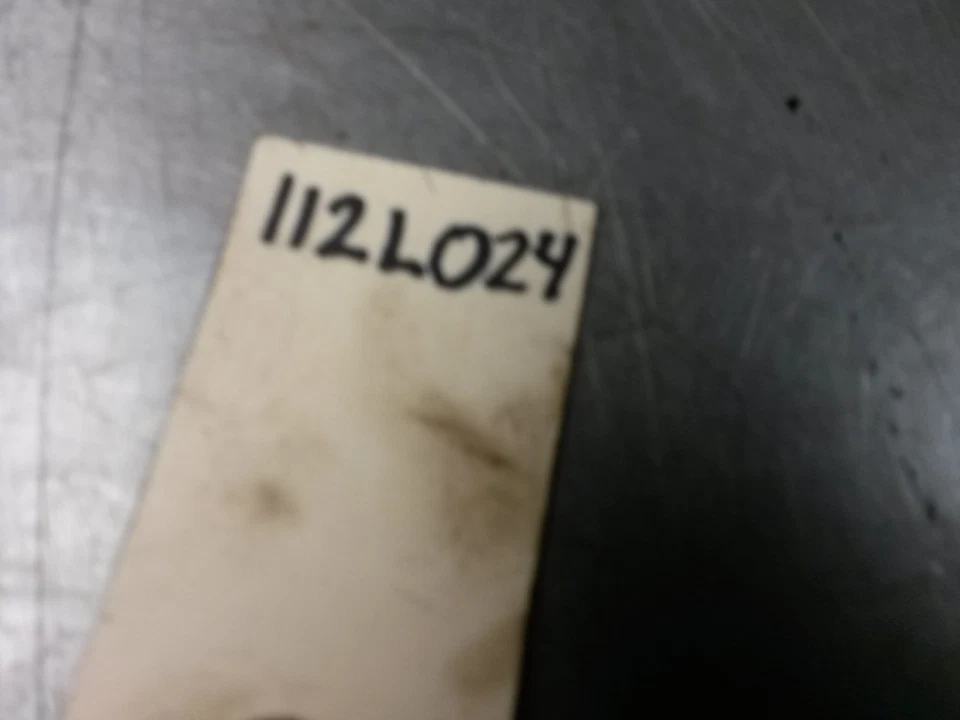 Right Valve Cover For 88-92 Chevrolet C1500  4.3 - Image 4 of 4