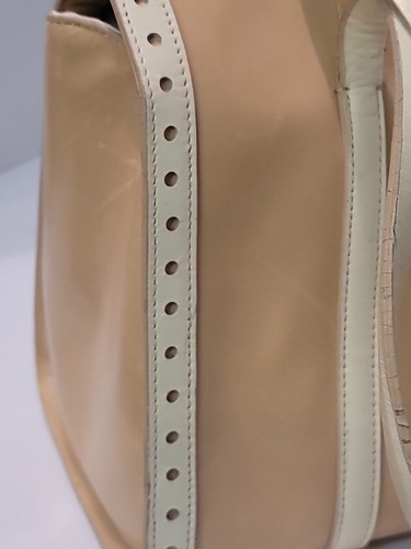 Bolso retro de cuero vintage Ann Taylor beige blanco roto estricción barril Dr - Imagen 20 de 23