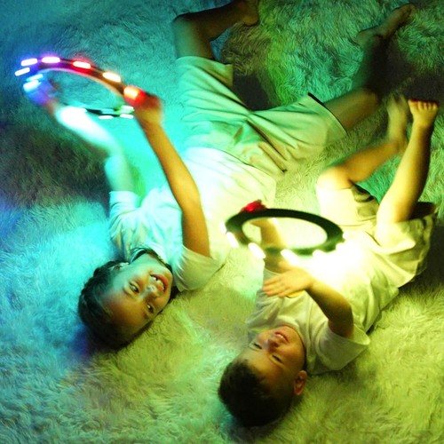 RGB Light-Up Flying Ring - 12 LED Waterproof Frisbee for Safe Fun Outdoors - Picture 7 of 7
