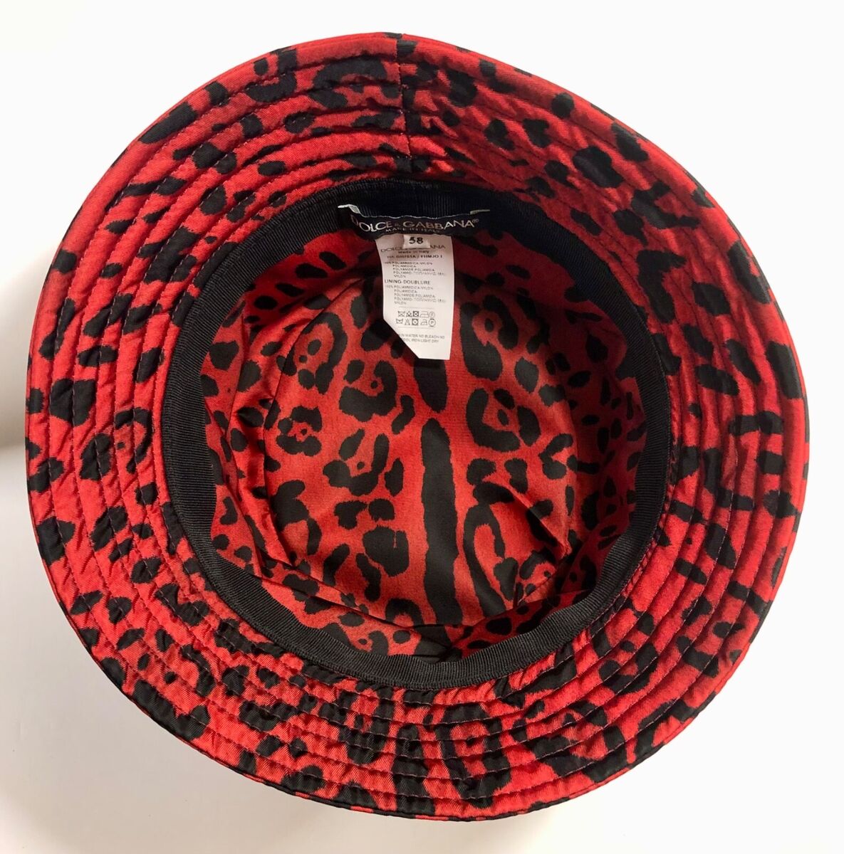 DOLCE & GABBANA RED & BLACK MEN BUCKET HAT - Size 58 - 7 1/4 DOLCE & GABBANA RED & BLACK MEN BUCKET HAT - Size 58 - 7 1/4