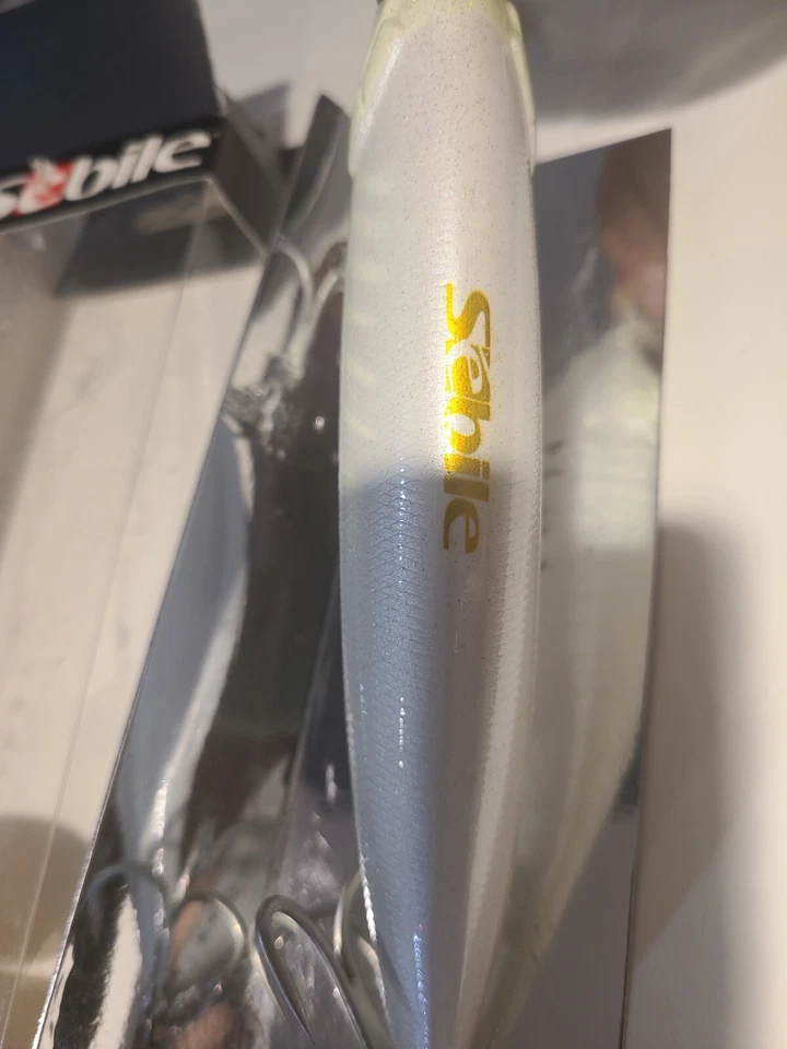 SEBILE STICK SHADD 182 Sinking 7 1/8" 4 3/4oz Striper Lure GHOSTESCENT - Image 4 of 4