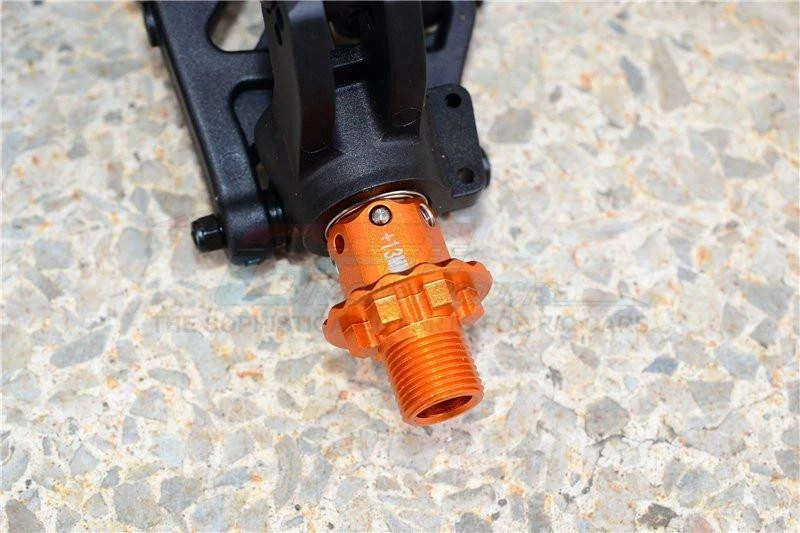 NEW GPM Alum 13mm Hex Adapters+Rubber Radial Tires with Plstc Whls Green - Image 2 of 4