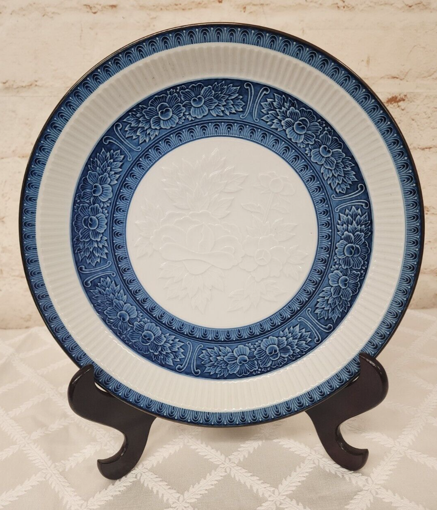 Blue & White Floral Embossed 13