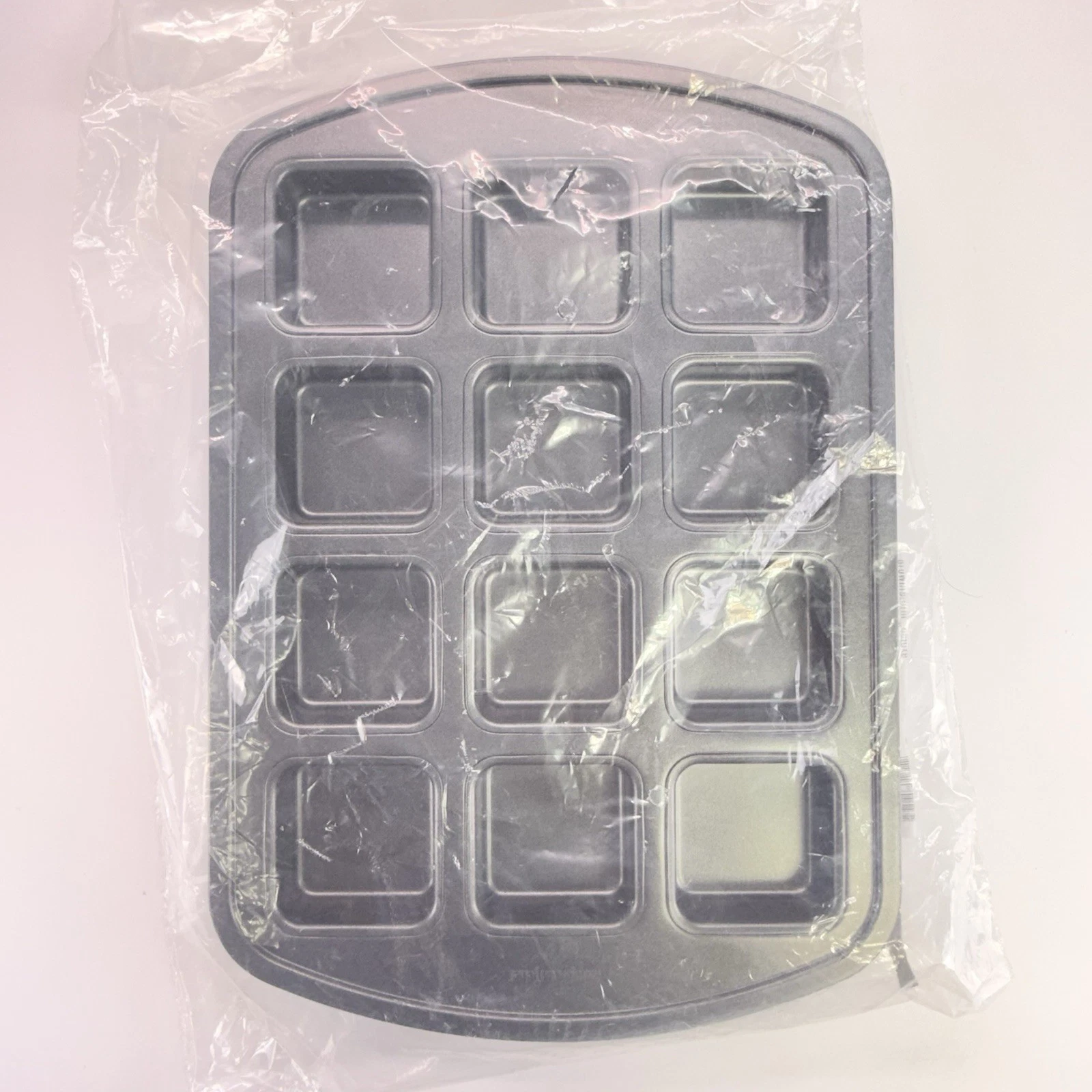 Pampered Chef Brownie Pan #1544 Non-Stick 12-Cavity NEW Sealed