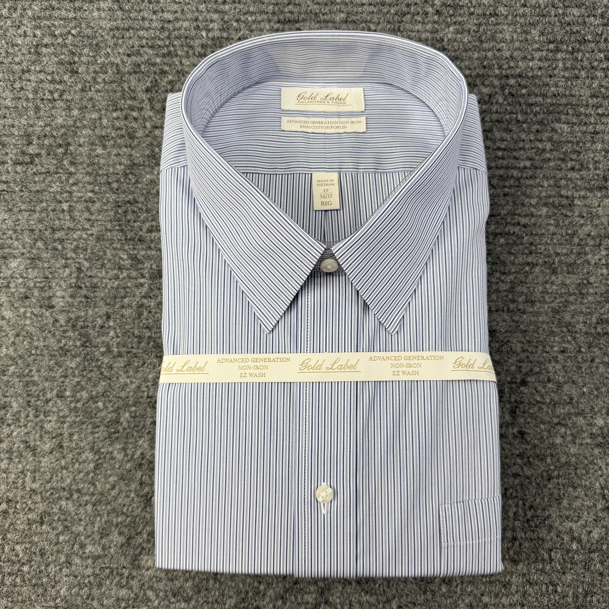 19 37/38 dress shirts 19 X 37 Traveler Dress Shirts