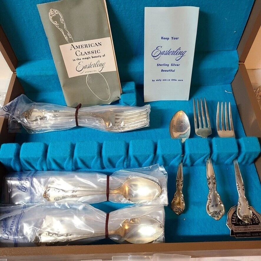 Juego de cubiertos vintage Easterling American Classic plata esterlina 40 piezas cofre Foto 4 de 4