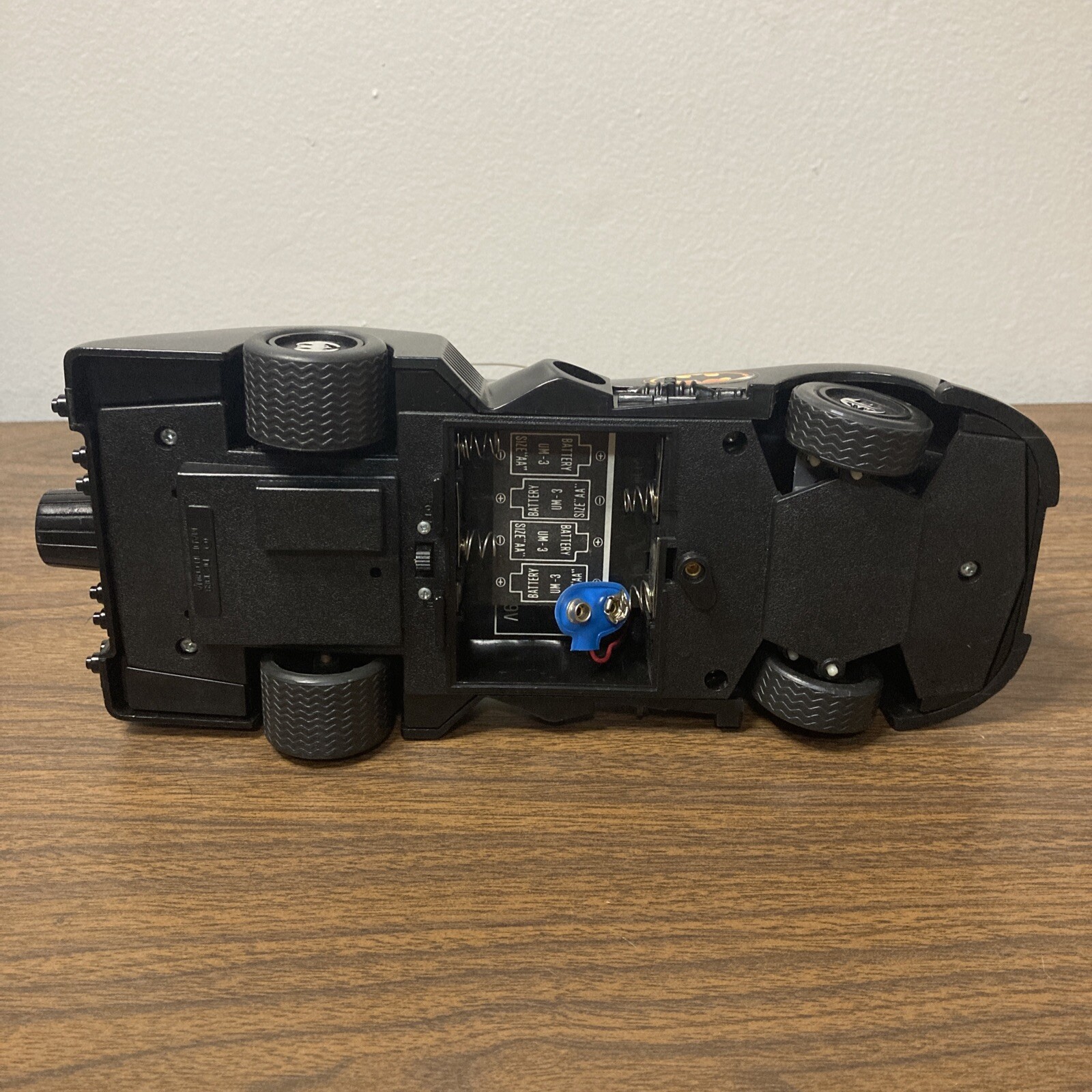 1989 Toy Biz RC Remote Controlled Batman Batmobile No Battery Cover ...
