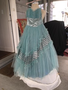 vintage ball gowns 1950