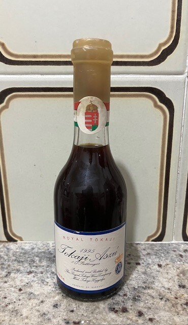VINO ROYAL TOKAJI ASZÙ 5 PUTTONYOS ANNO 1995 BOTTIGLIA 250ML VINO DOLCE UNGHERIA