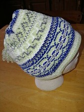 SWIX GIRL'S KNIT SKI HAT W/STRING TASSEL-GREENS/BLUE/GRAY-ACRYLIC-BARELY WORN