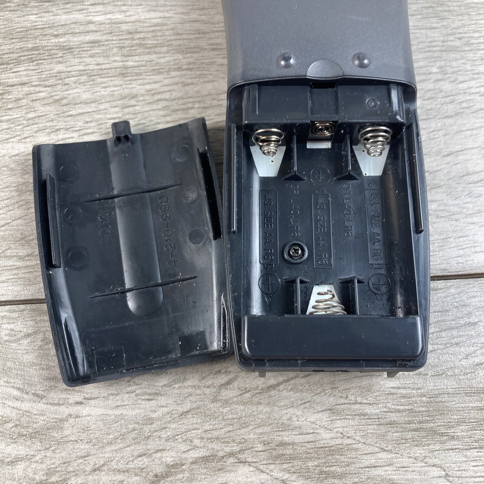 Sony Black Universal Remote Control Battery Operated Model RM-LP204