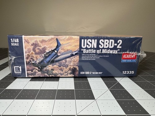 1/48 Academy USN SBD-2 "Battle of Midway" #12335 - Picture 15 of 16