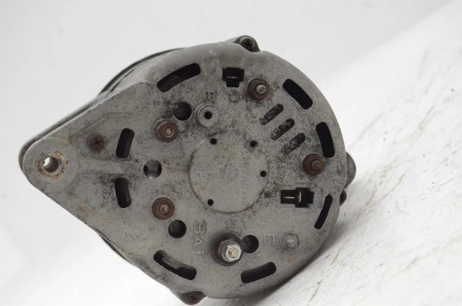 Conjunto de alternador Datsun 280zx L28 1981-1983 2+0 mercado de accesorios Foto 3 de 4