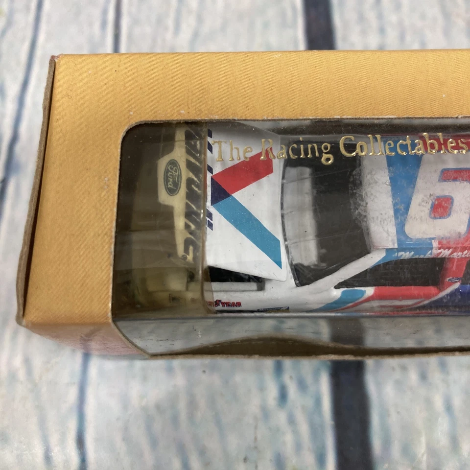 1993 RCCA Mark Martin #6 Valvoline Ford Thunderbird Car NASCAR 1:64 LE of 15,000 - Image 2 of 4