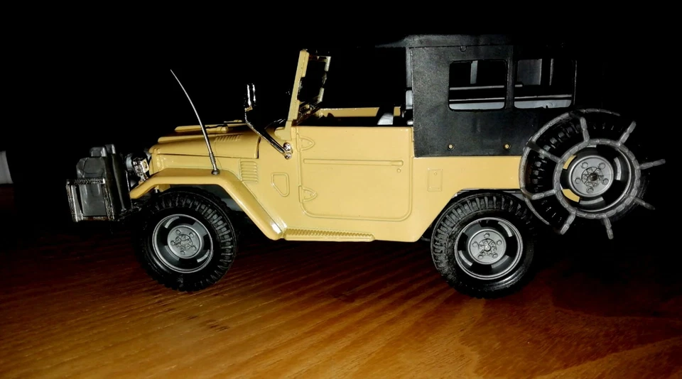 Toyota Land Cruiser S695 Polistil Made In Italy - 1/4/79 - Immagine 2 di 4