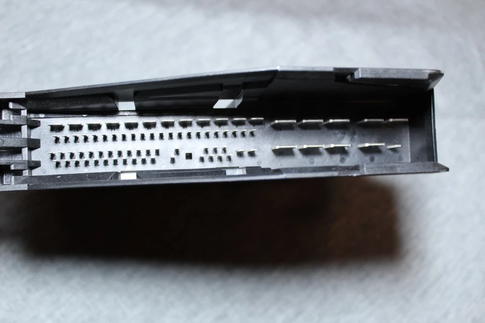 Centralina elettrica centrale Mercedes SLK R 170 A 170 820 09 26  - Immagine 3 di 4