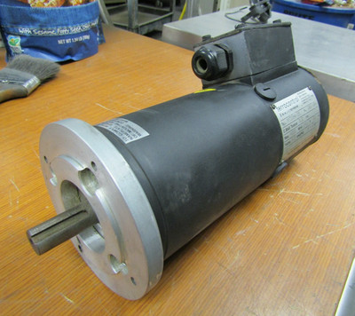   FERROCONTROL 4000 RPM FERRITE BRUSHED DC SERVOMOTOR 140V 9A MT30M4-35 FLAW