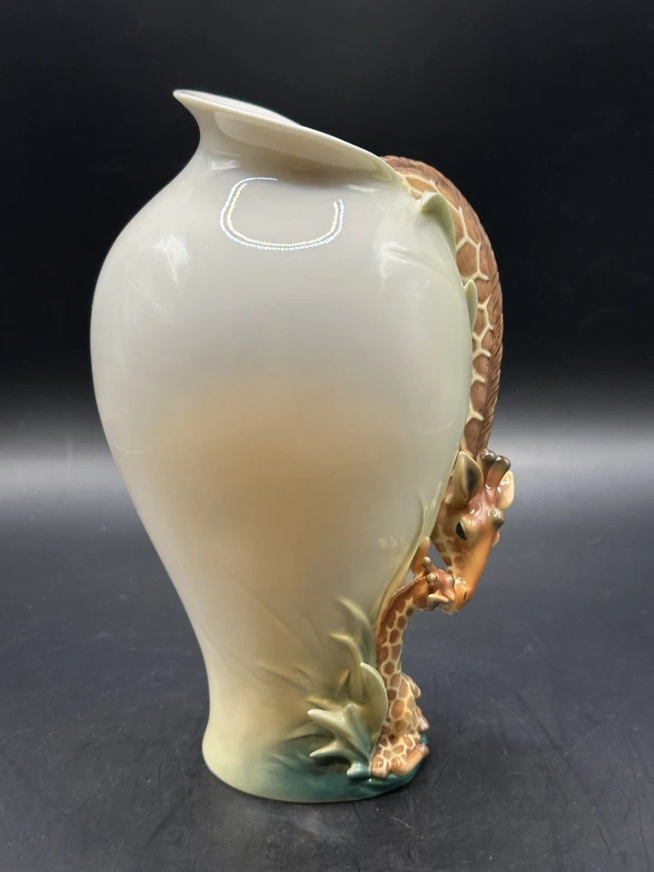 VTG RARE Franz Porcelain "Endless Beauty" Giraffe Design Sculptured Vase MINT - Image 4 of 4