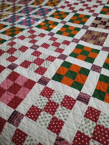 NICE! Vintage Nine Patch Quilt Hand Sewn Quilted Early Calicos 84x71