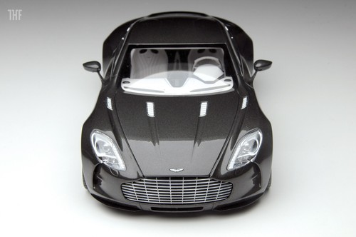 1/18 AUTOart Aston Martin ONE-77 SPIRIT GREY-70242 *RARE n/Frontiart MR - Picture 6 of 8