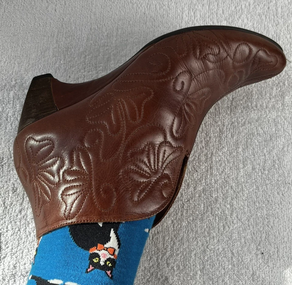 Pikolinos Cuero Talla 39 Bordado Cuero Marrón Tooled Botín Gatito Cuña Foto 3 de 4