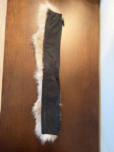 Canada Goose Women's Fur Trim Authentic (Fits w/ Women's Small Parka)-Never Worn - Picture 3 of 5