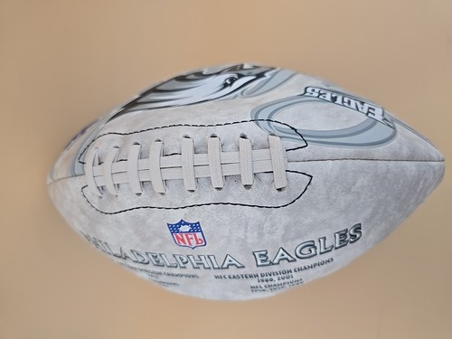 Philadelphia Eagles G Series Limited Edition Commemorative Football 2002 - Picture 3 of 6