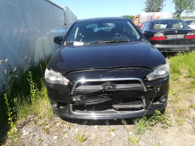 E034501 Cerraduras de cinturón cerradura de cinturón trasero izquierdo Mitsubishi Lance DE611845-29 Foto 3 de 4