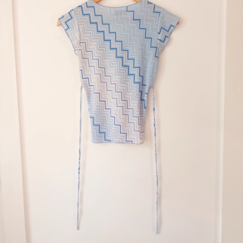 Vintage Y2K Babydoll Wrap Top S Tight Fit Fitted Empire Waist Retro Indie Mall - Image 3 of 4