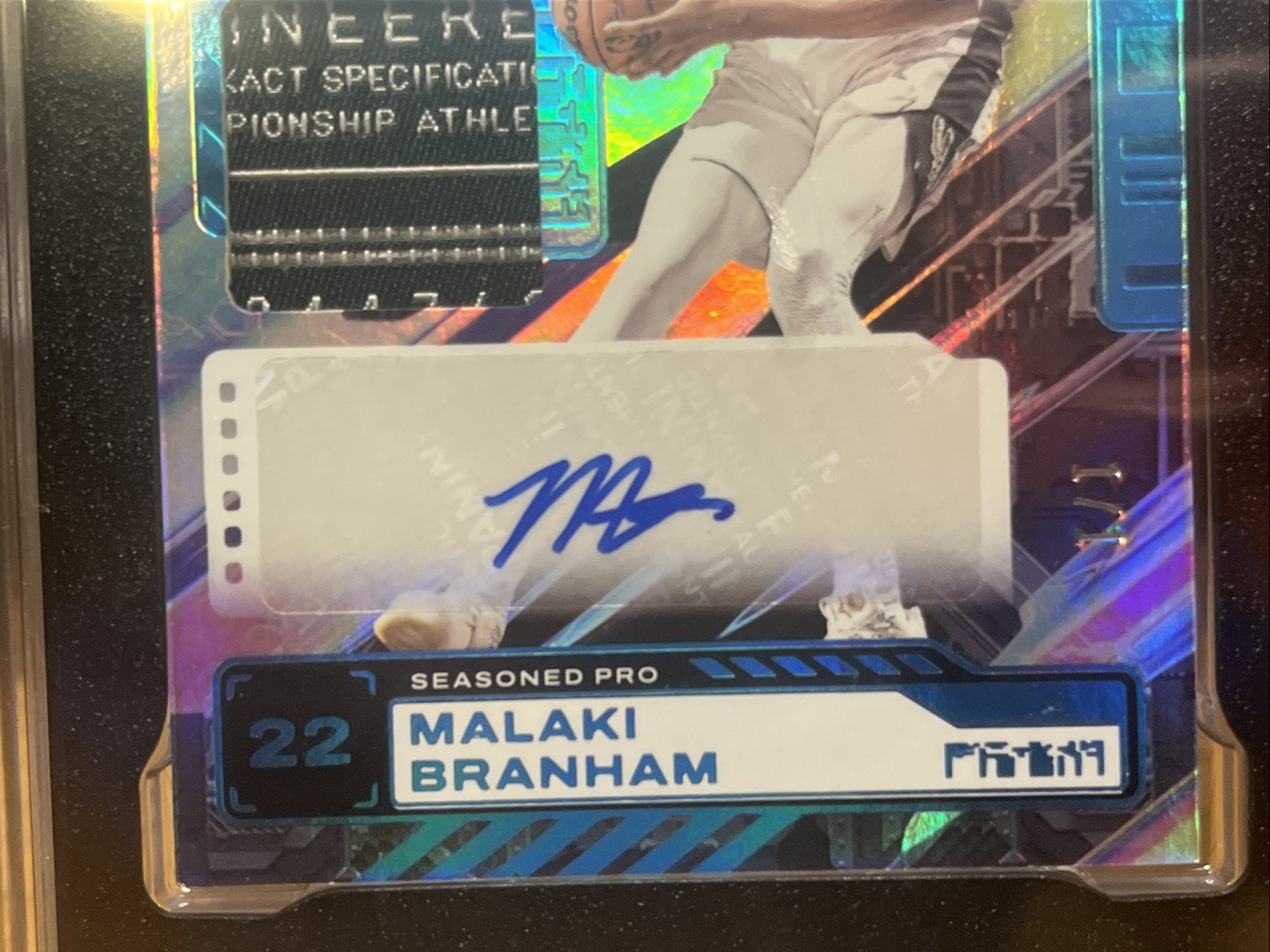 2023-2024 Panini Recon Malaki Branham Laundry Patch 1/1 Auto SGC 8 auto 10 view 4