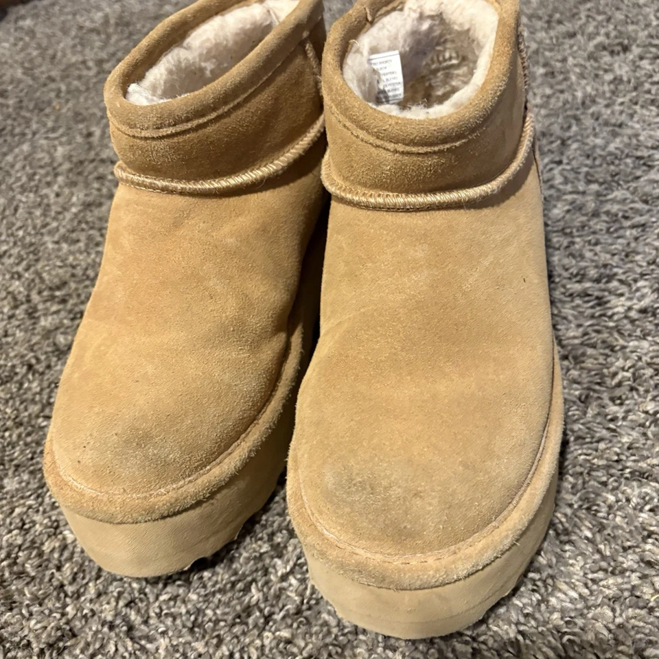 BearPaw Tan Suede Women's Winter Boots| Retro Shorty | Size 8 - Image 3 of 4
