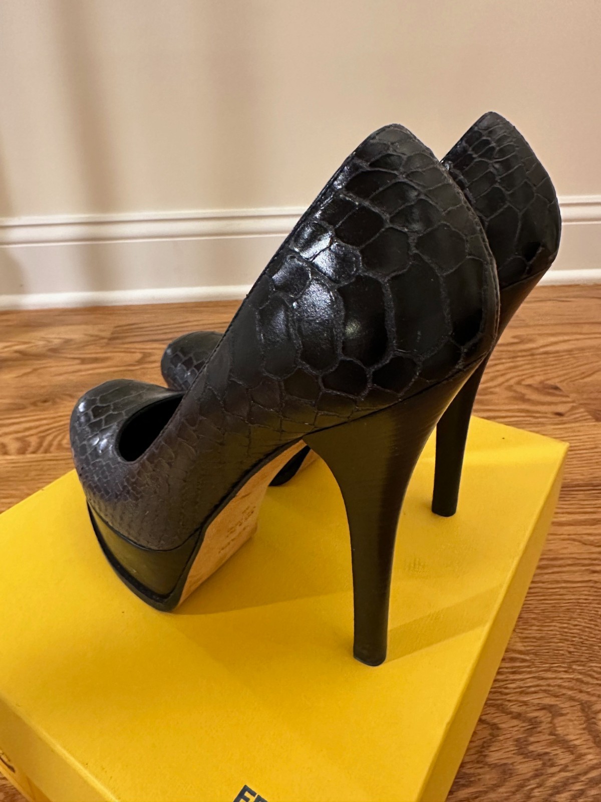 FENDI Fendista Python Embossed Dark Navy Leather … - image 13