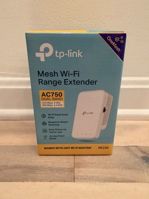 TP-Link RE230 AC750 White Wi-Fi Range Extender Wall Plug Adapter