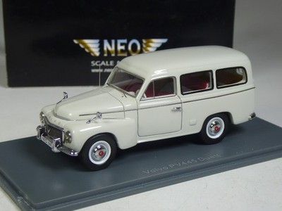 (KI-07-42) Neo Scale Models Volvo PV 445 Duett Kombi grauweiß in 1:43 in OVP