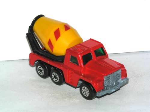 Vintage Matchbox Superfast #19 Cement Truck **PINK LIGHT SPECIAL**