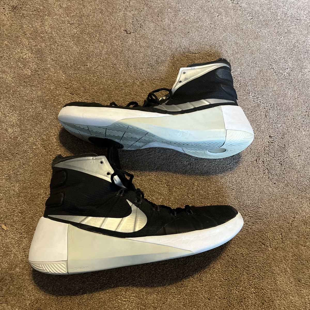 Preços baixos em Nike Hyperdunk 2015 Black | eBay