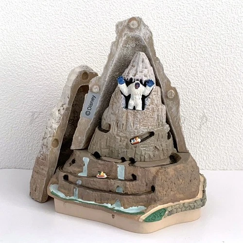 Disneyland California MATTERHORN BOBSLEDS Diorama Miniature Figurine 04