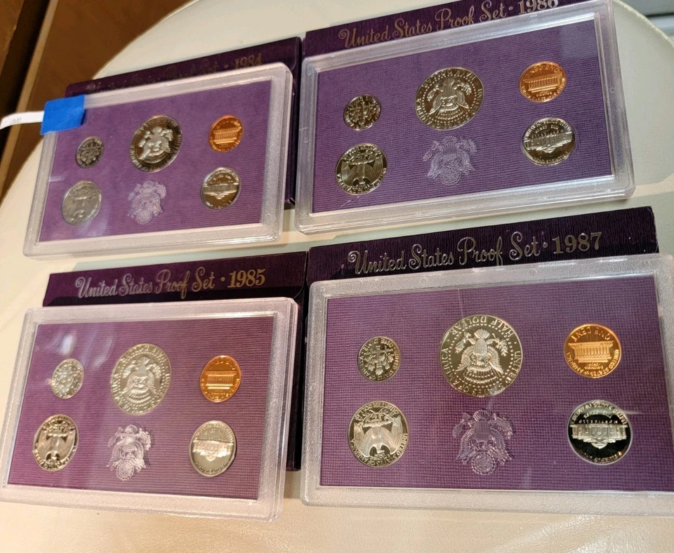 Lot 1984,1985,1986,1987 Proof Set With Box Holder Slight Blemish Back Of 87 Case - Image 4 of 4