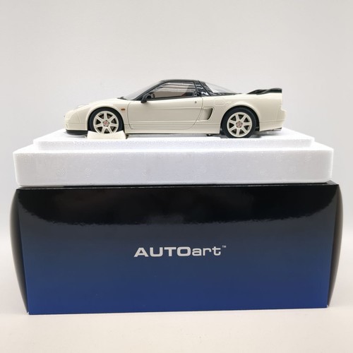 AUTOart Honda NSX-R NA2 Championship white 1/18 JDM - Picture 17 of 24