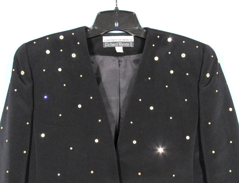 JAQUETA DE NOITE VINTAGE CONSTANCE SAUNDERS Richard Warren BLACK BOLERO CROP com joias 6 - Imagem 2 de 4
