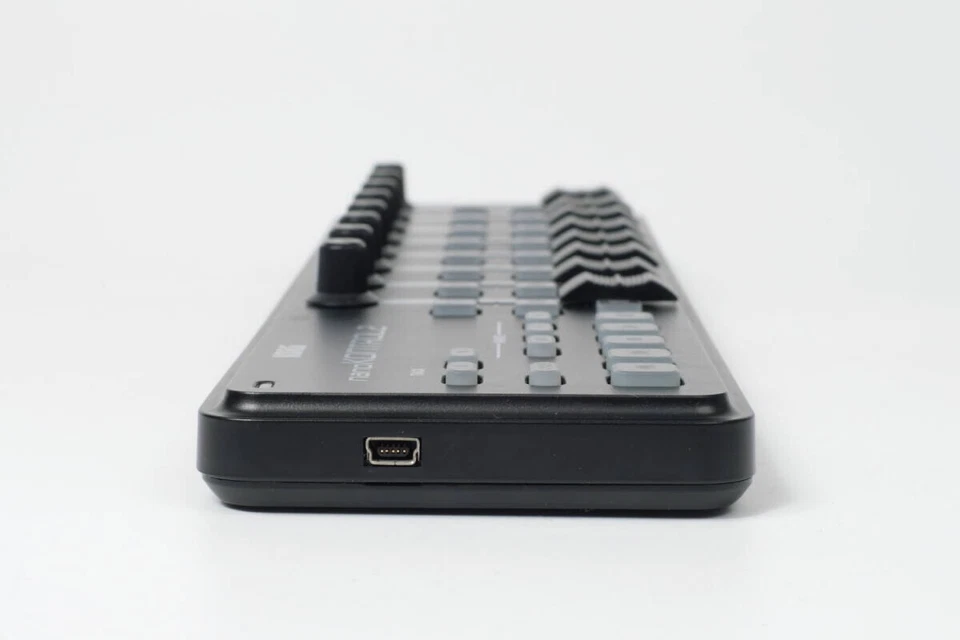 KORG nanoKONTROL2 Black Slim Line USB Midi CONTROLLER - Image 4 of 4