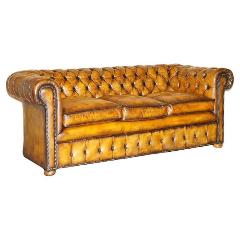 SUPER RARE FULLY RESTORED VINTAGE CIGAR BROWN LEATHER CHESTERFIELD SOFA PART SET