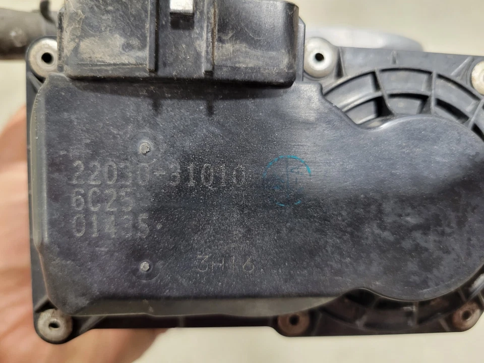 Toyota 4runner 2007 4,0 unidad de carrocería del acelerador de admisión 22030-31Q10 Foto 2 de 4