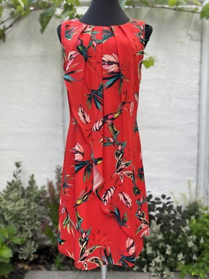 Kleid Swing Gr. 38 rot Blumen Falten Italy  neu