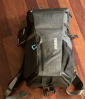 Thule Perspektiv TPDP 101Slr Daypack Camera Bag NWT