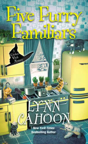 Five Furry Familiars by Lynn Cahoon: Used