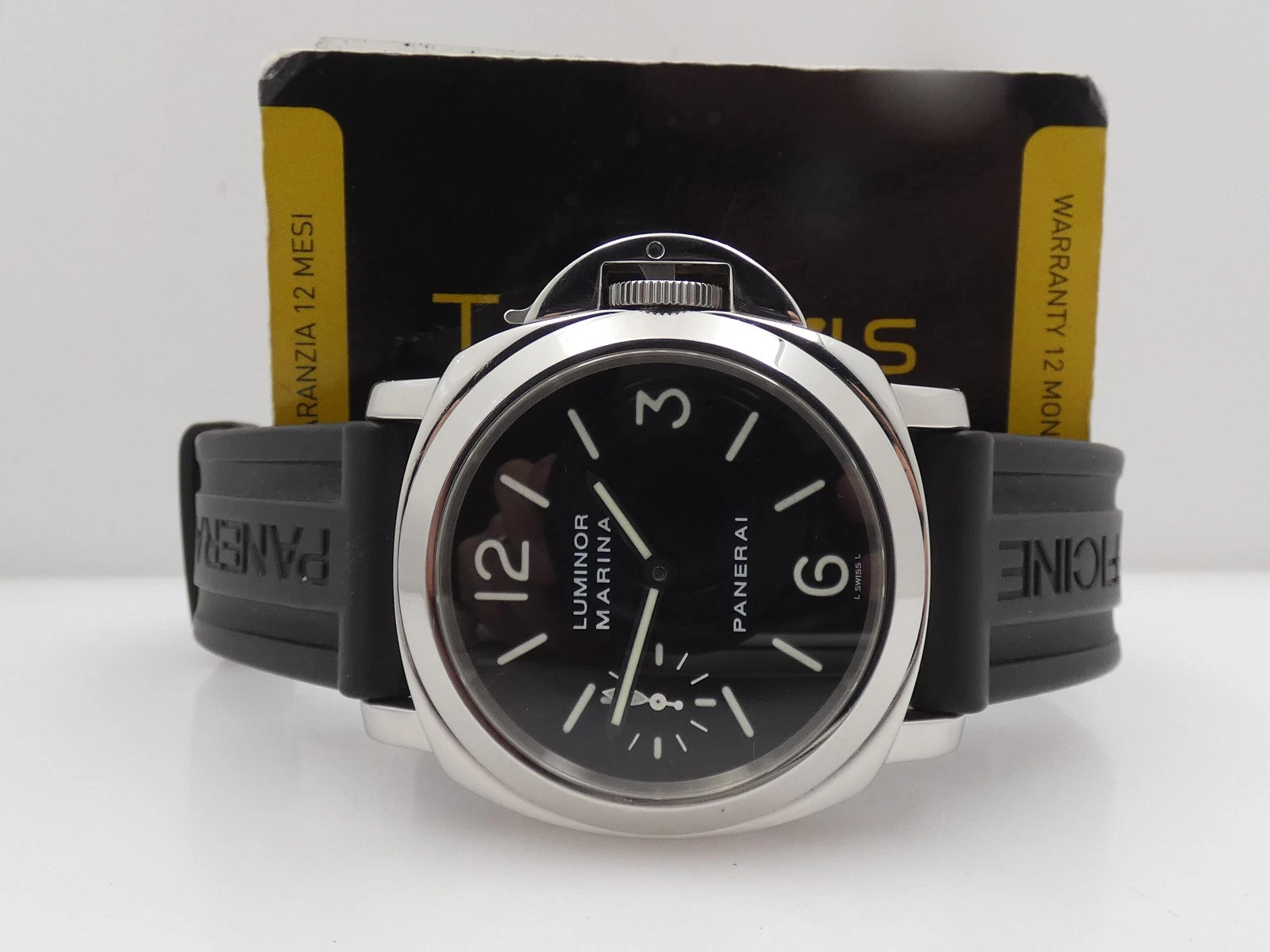 Panerai — PANERAI LUMINOR MARINA PAM00001 LIMITED EDITION 3000PCS 2000'S MANUAL WATCH