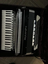  3024 - Black Philharmonic Piano Accordion LMMH 41 120